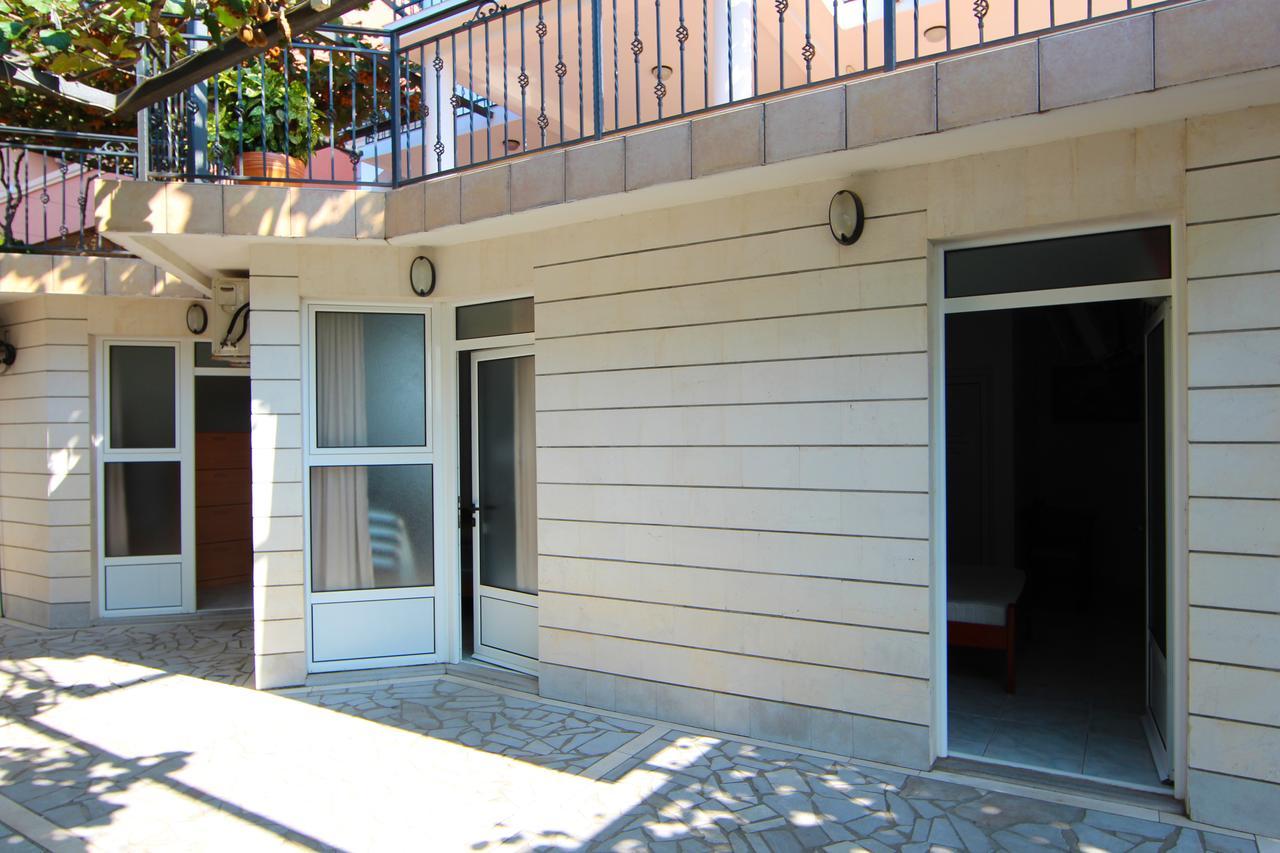 D&R Boreta Apartments Budva Exterior photo